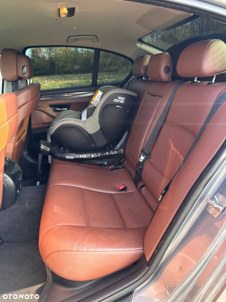 BMW Seria 5 - 19