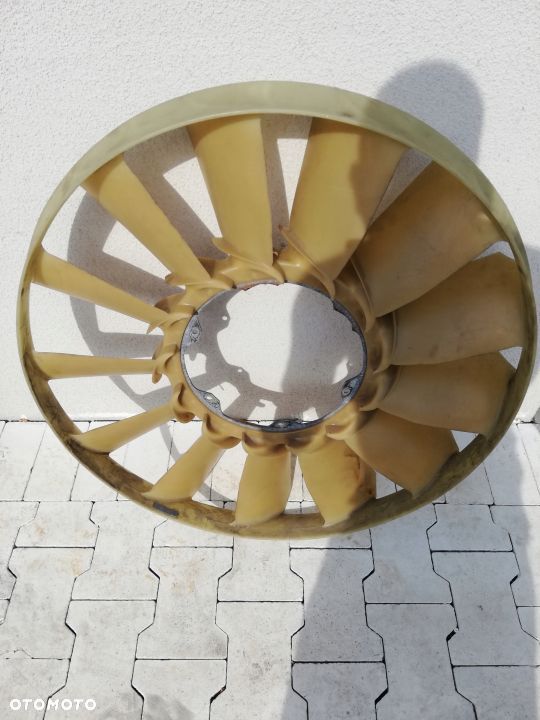 WENTYLATOR MERCEDES ACTROS MP4 A 4712050606-004 - 1