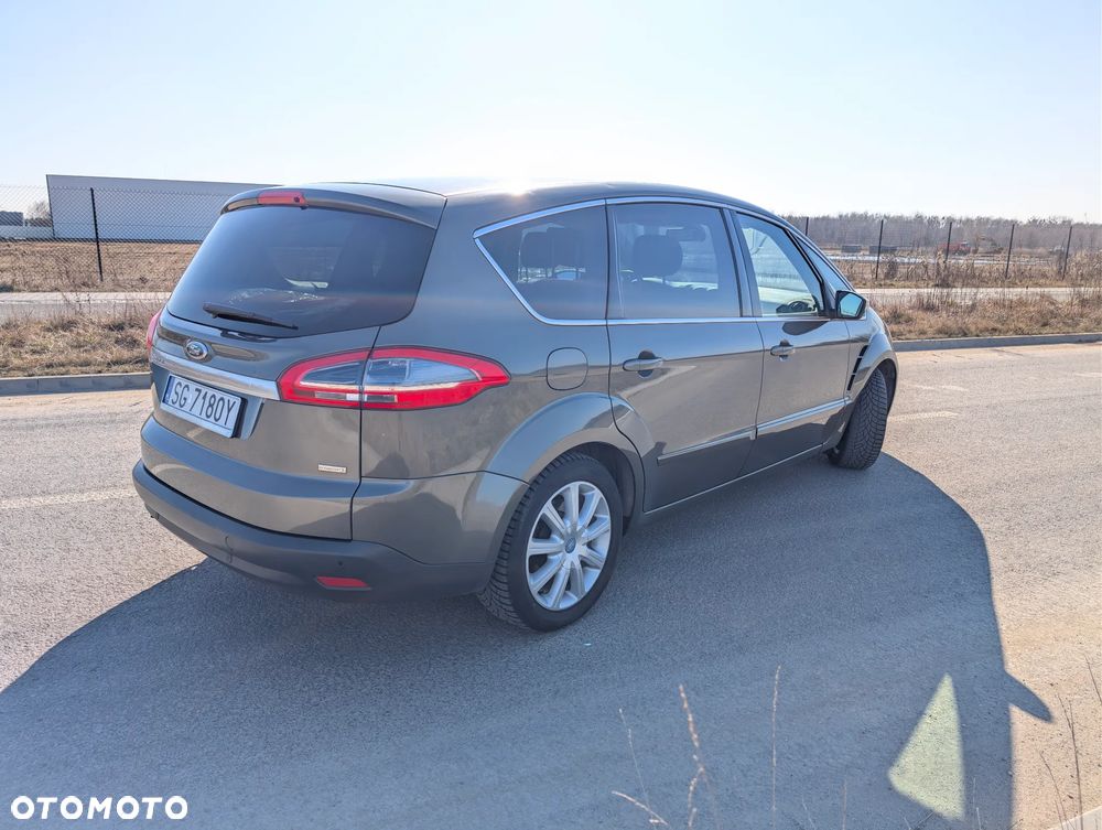 Ford S-Max - 4