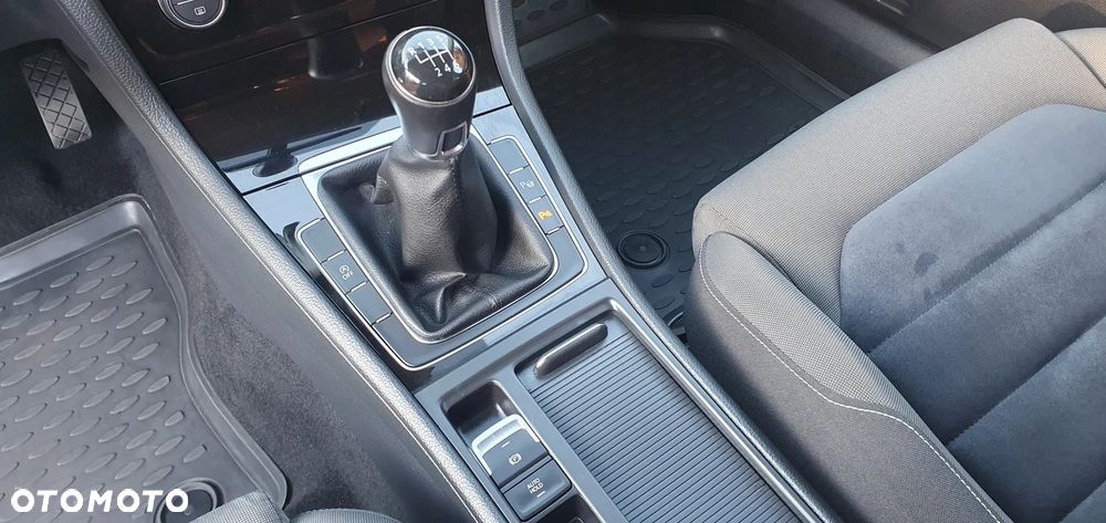 Volkswagen Golf 1.4 TSI BlueMotion Technology Highline - 29
