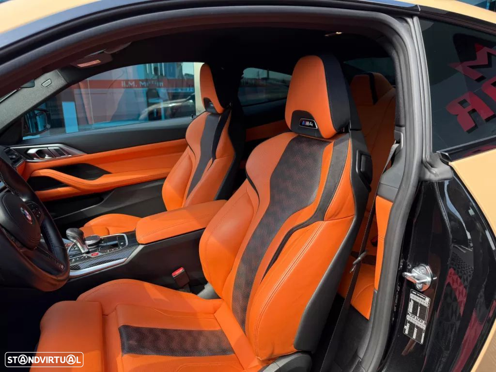 BMW M4 Competition Pack 50 anos M - 12