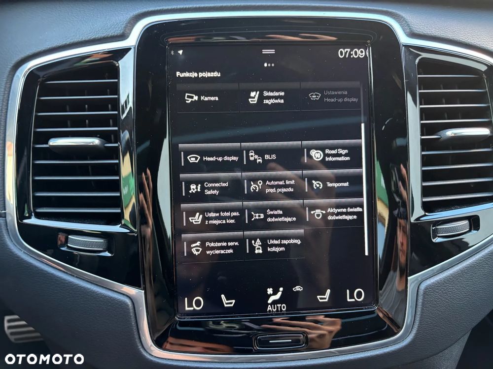 Volvo XC 90 D5 AWD Geartronic RDesign - 35