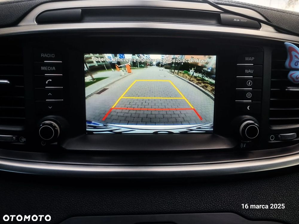 Kia Sorento 2.0 CRDI XL - 11