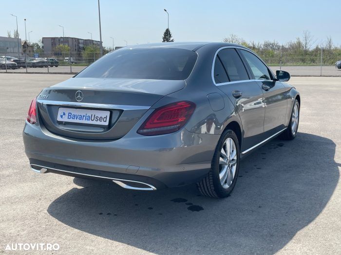 Mercedes-Benz C 220 d Aut - 6