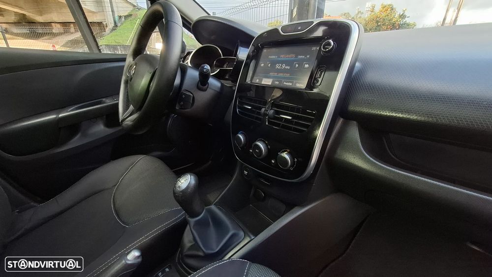 Renault Clio 1.5 dCi Dynamique S - 31