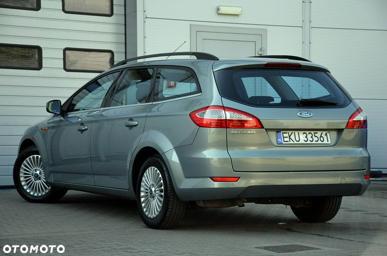 Ford Mondeo - 13