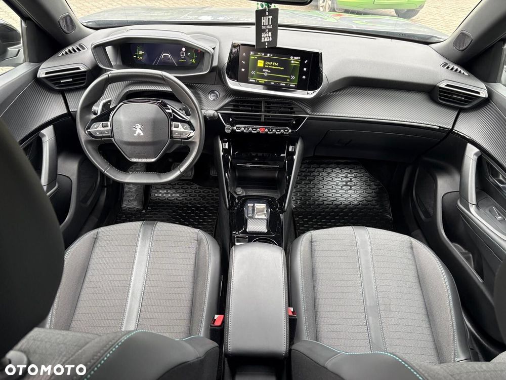 Peugeot 2008 - 13