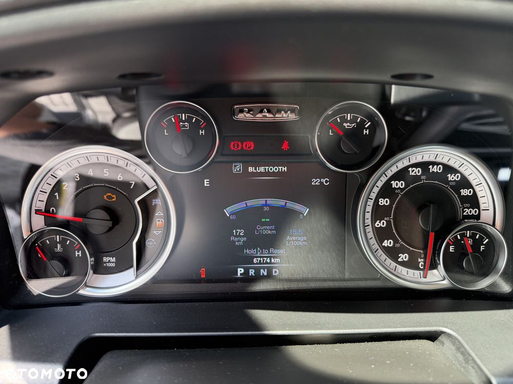 RAM 1500 5.7 Crew Cab Laramie - 20