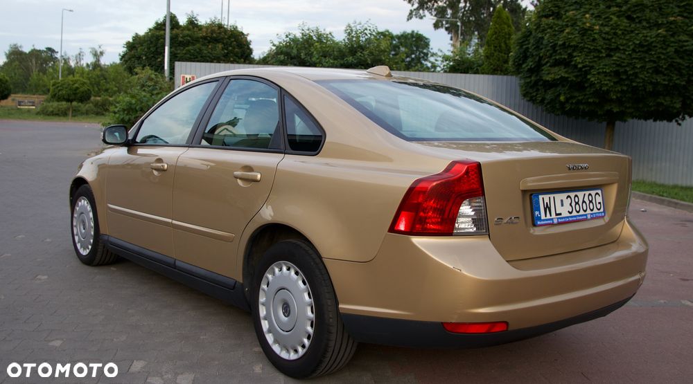 Volvo S40 2.0D Kinetic - 7