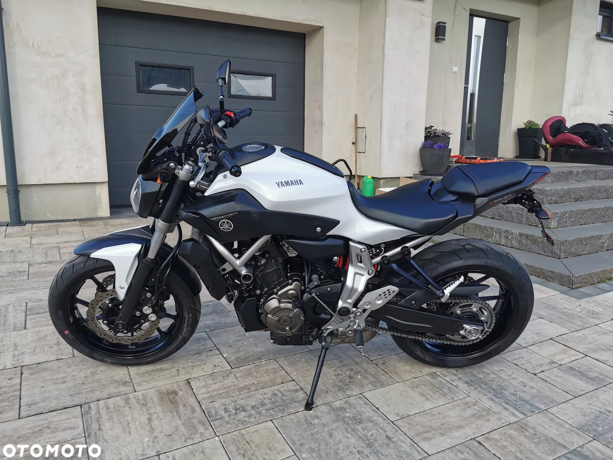 Yamaha MT - 5