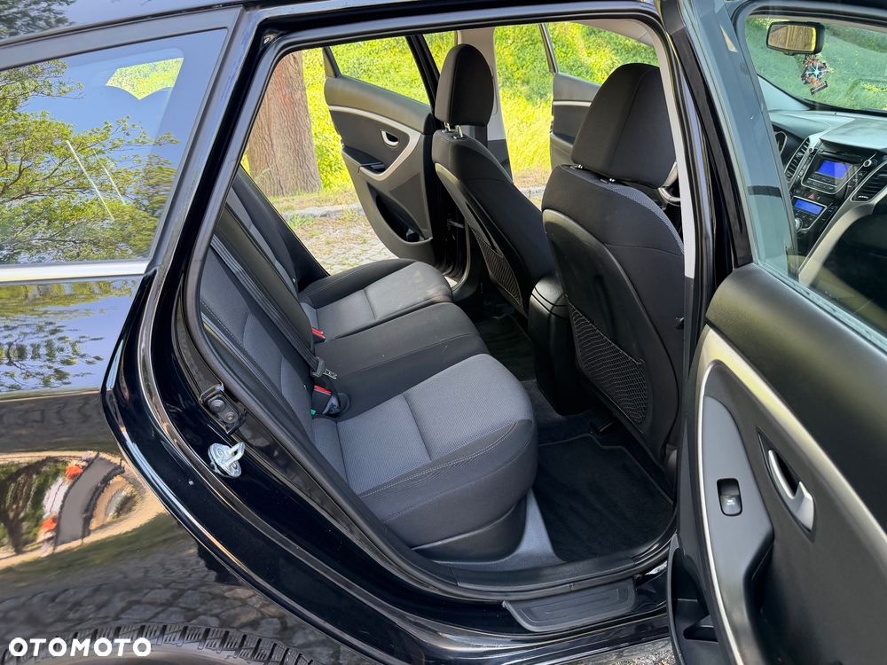 Hyundai i30 i30cw 1.6 CRDi Trend - 24