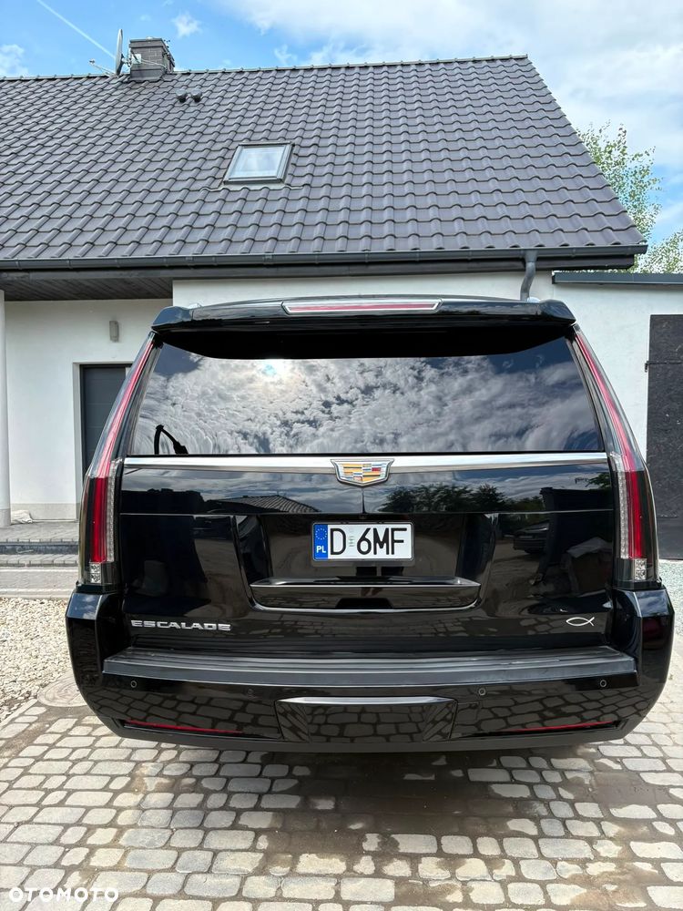 Cadillac Escalade 6.2 V8 ESV Platinum - 6