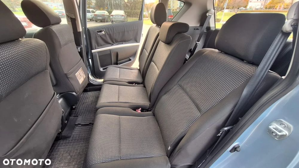 Toyota Corolla Verso 2.2 D-4D Prestige Sport 7os - 14