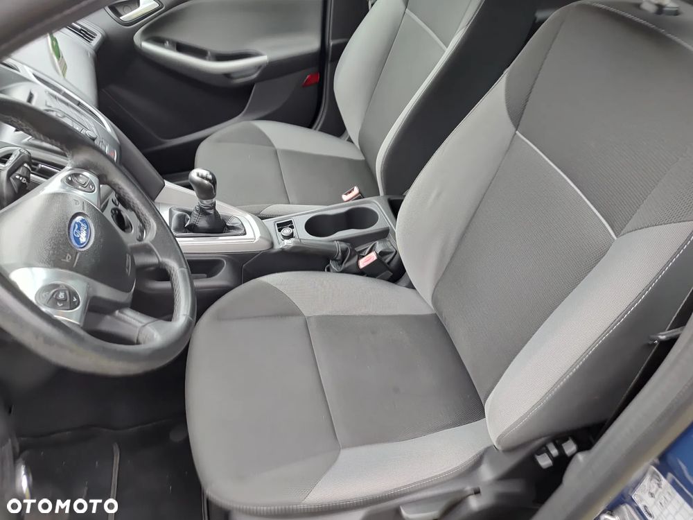 Ford Focus - 13