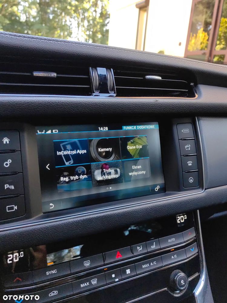 Jaguar XF 35t R-Sport - 20