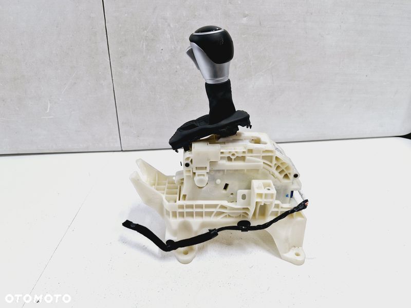 hyundai kona i 1 lift lewarek mechanizm gałka mieszek zmiany biegów 46700-j9210 - 1