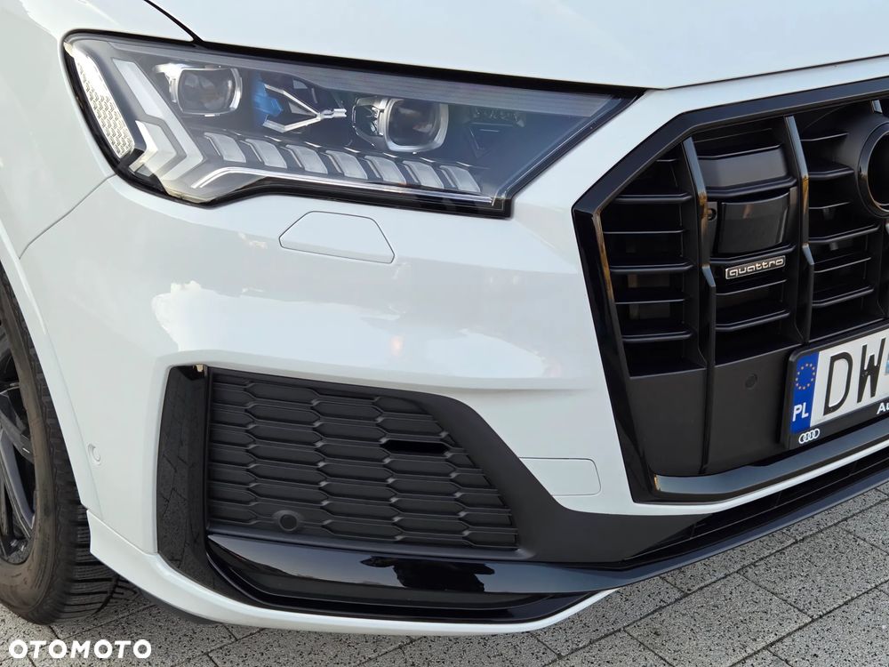 Audi Q7 - 7