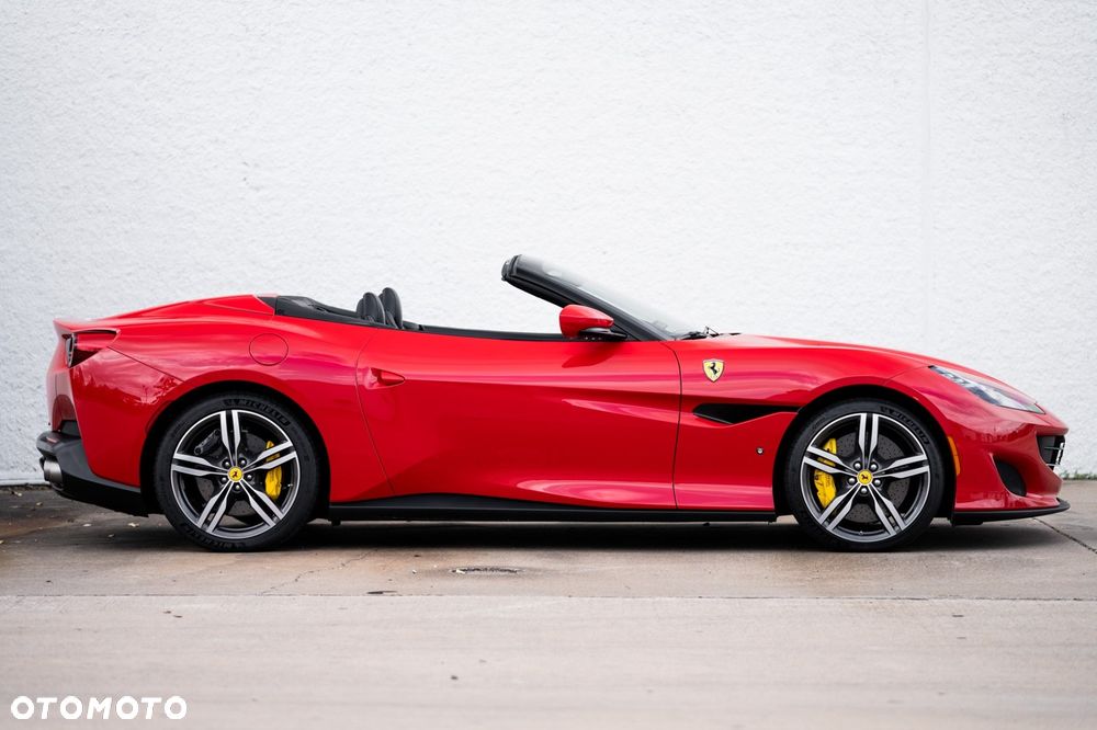 Ferrari Portofino - 7