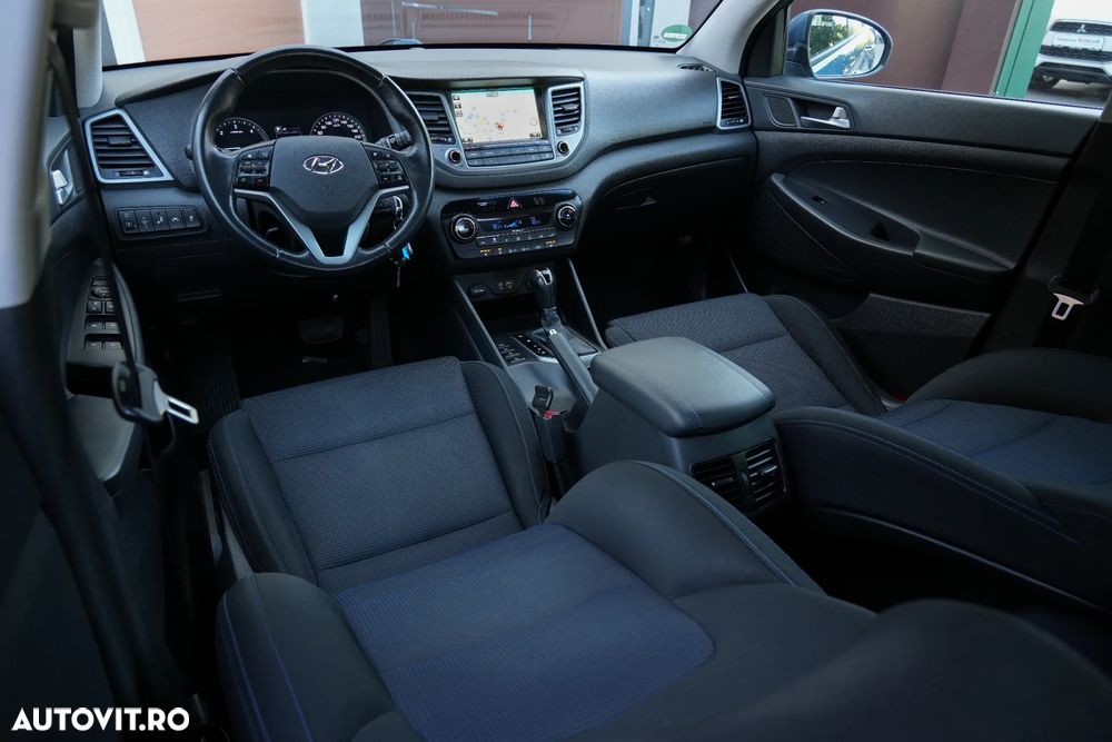 Hyundai Tucson 2.0 CRDI 4WD Automatik Style - 12