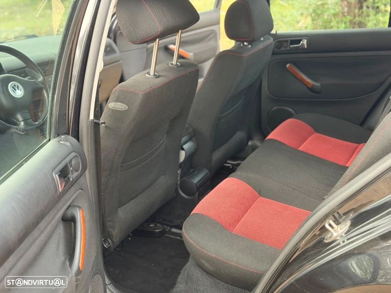 VW Golf 2.8 V6 4 Motion - 3