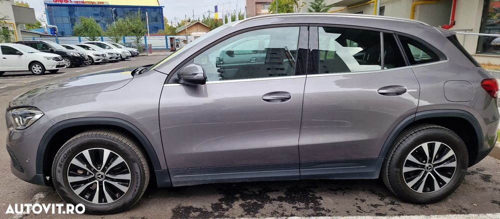 Mercedes-Benz GLA - 4
