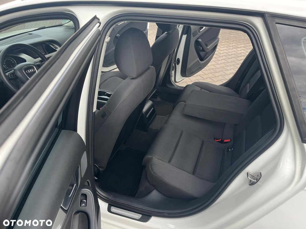 Audi A4 Avant 2.0 TDI DPF Ambition - 12