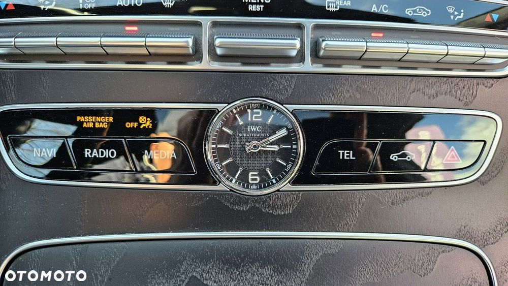Mercedes-Benz CLS - 25