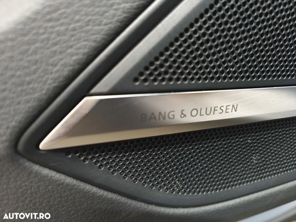 Audi S8 4.0 TFSI quattro Tiptronic - 22