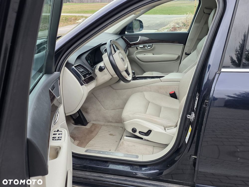 Volvo XC 90 T6 AWD Geartronic Momentum - 7
