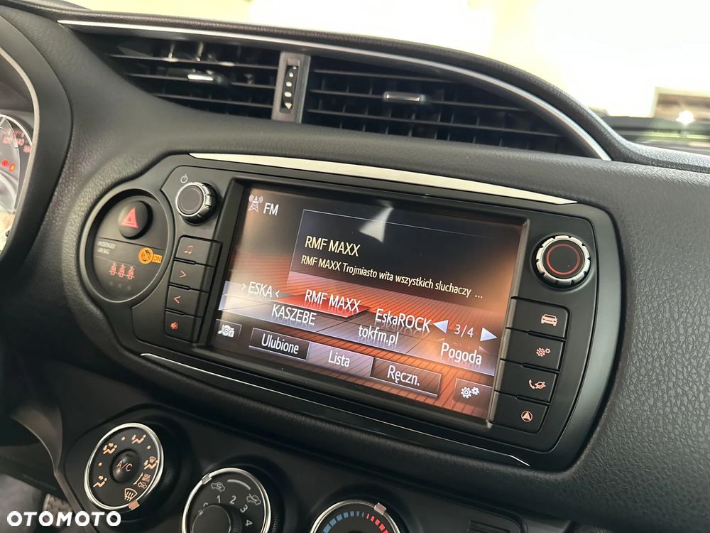 Toyota Yaris 1.33 Selection Passion - 19