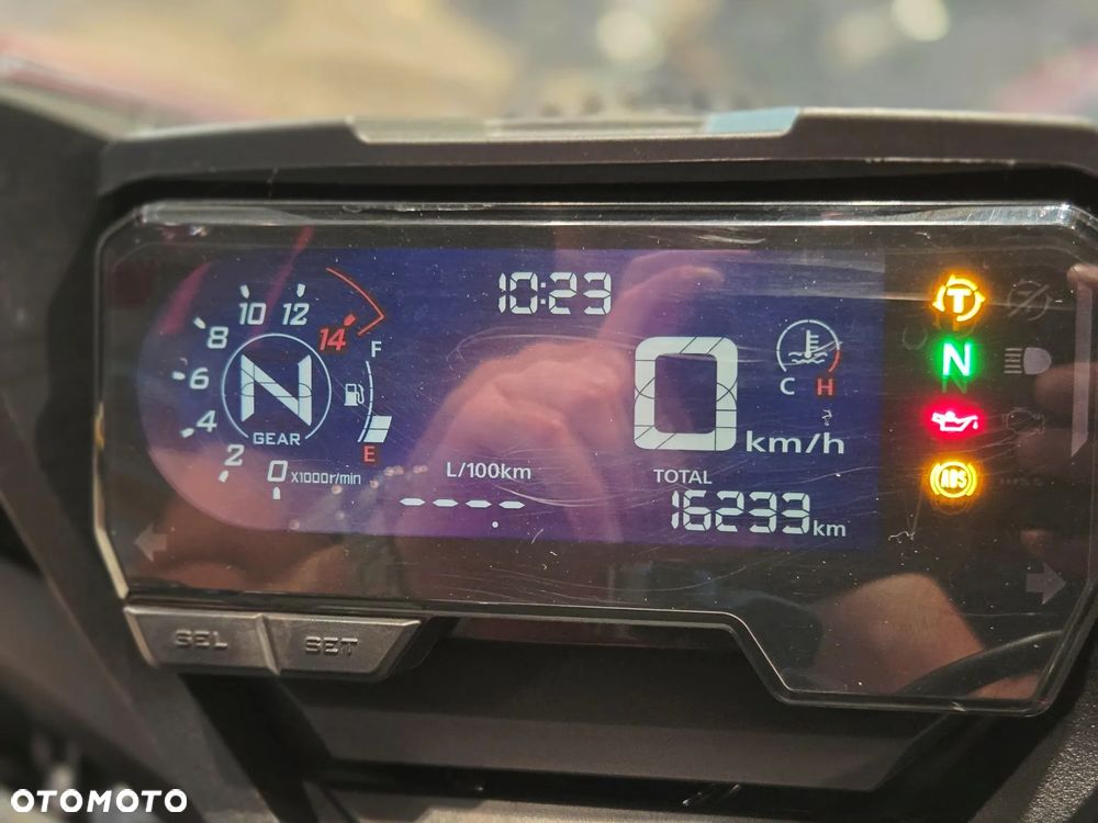 Honda CBR - 12