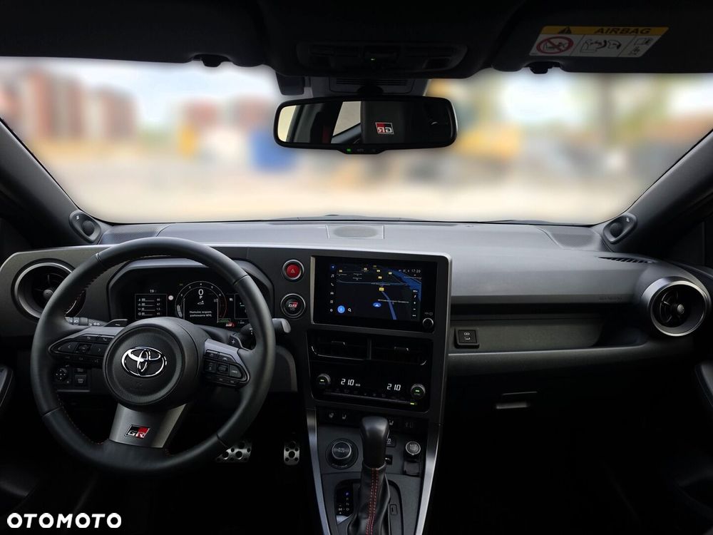 Toyota GR Yaris - 11