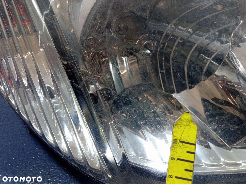 TOYOTA COROLLA E12 KOMBI REFLEKTOR PRAWY LAMPA PRZÓD EU 20A265B - 7