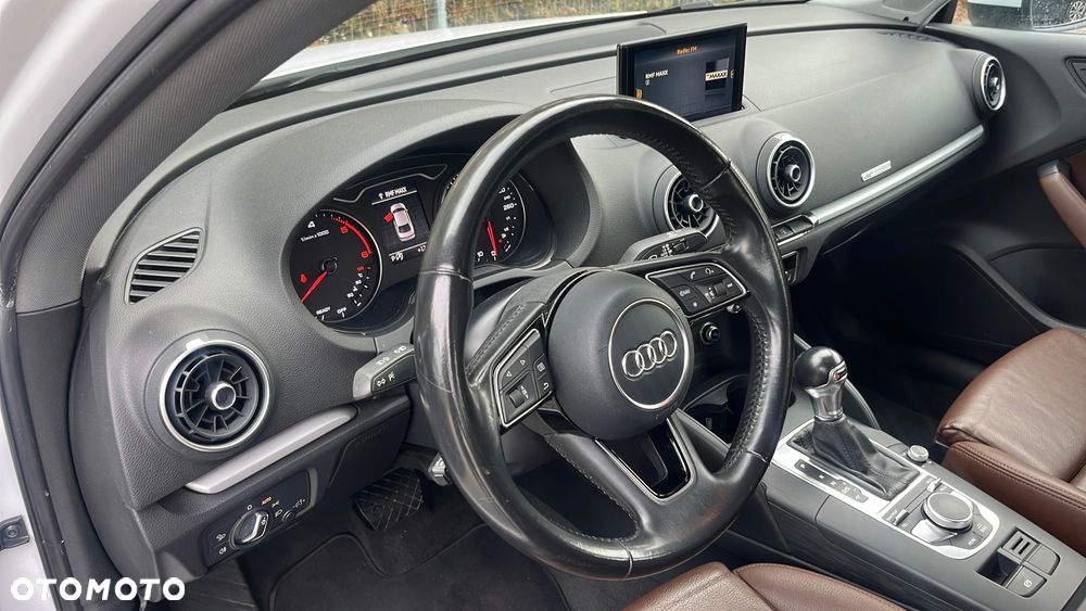 Audi A3 Limousine 1.6 TDI S tronic - 13