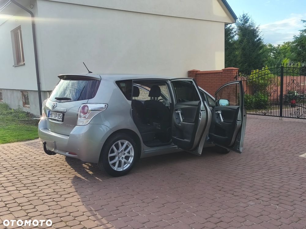 Toyota Verso 1.8 Sol plus NAVI - 18
