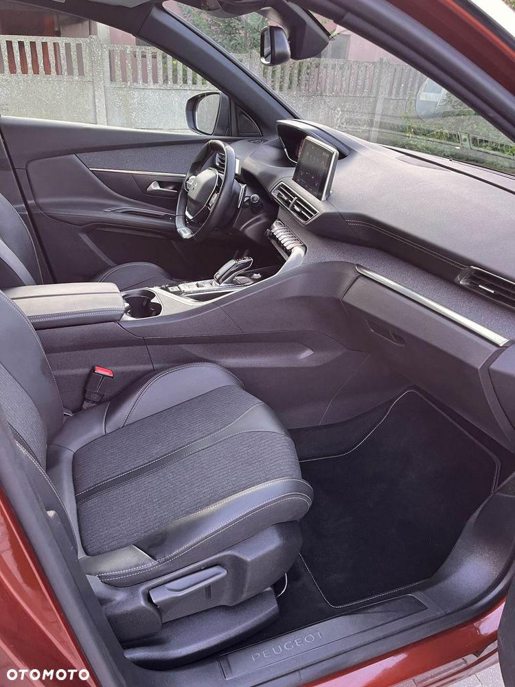 Peugeot 3008 1.6 PureTech GPF GT Line S&S EAT8 - 10