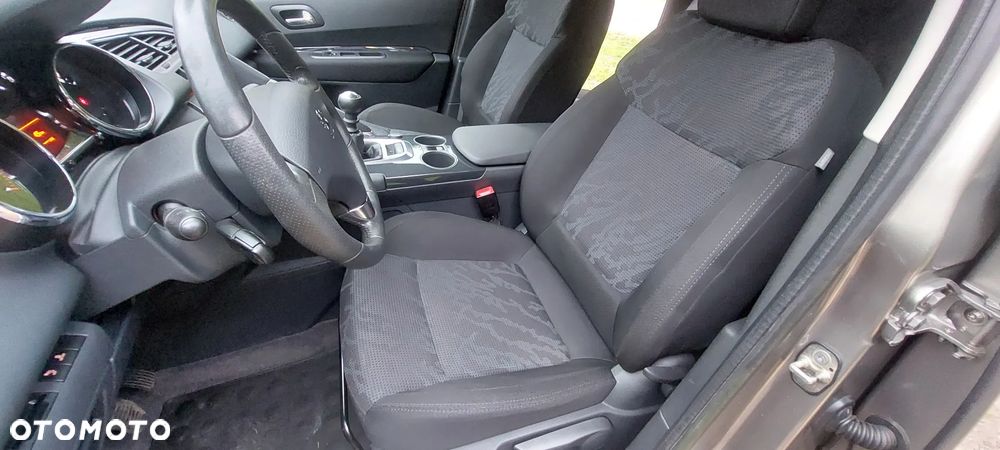 Peugeot 3008 - 27