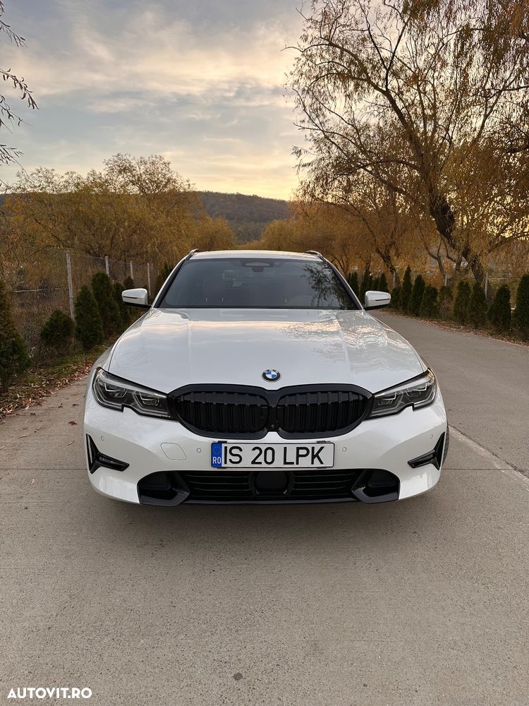 BMW Seria 3 330e Aut. Luxury Line - 2