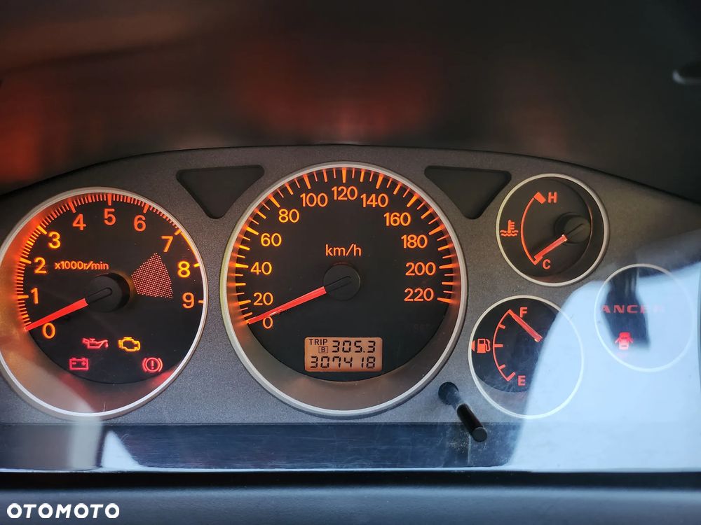 Mitsubishi Lancer 2.0 Sport - 14