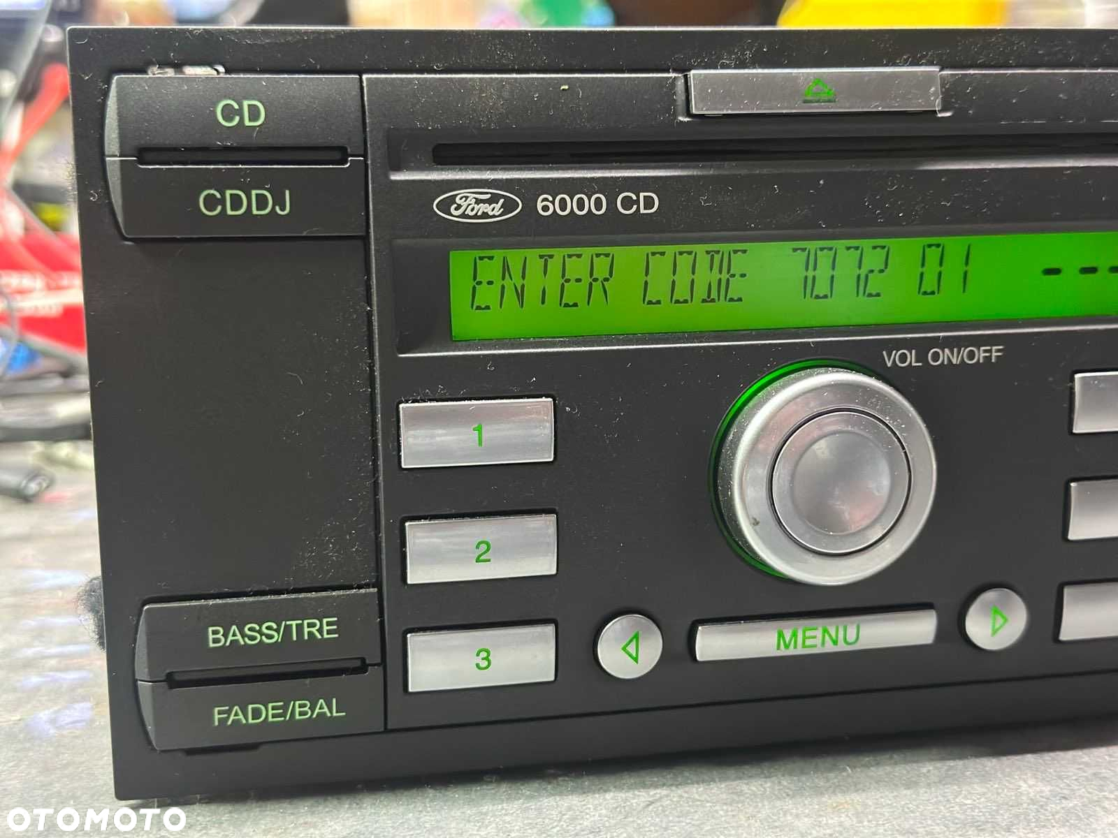 Radio Ford 6000 CD - 4