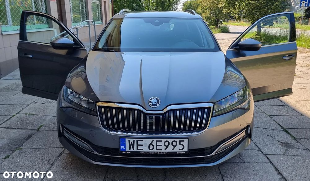 Skoda Superb 2.0 TDI SCR Style DSG - 9