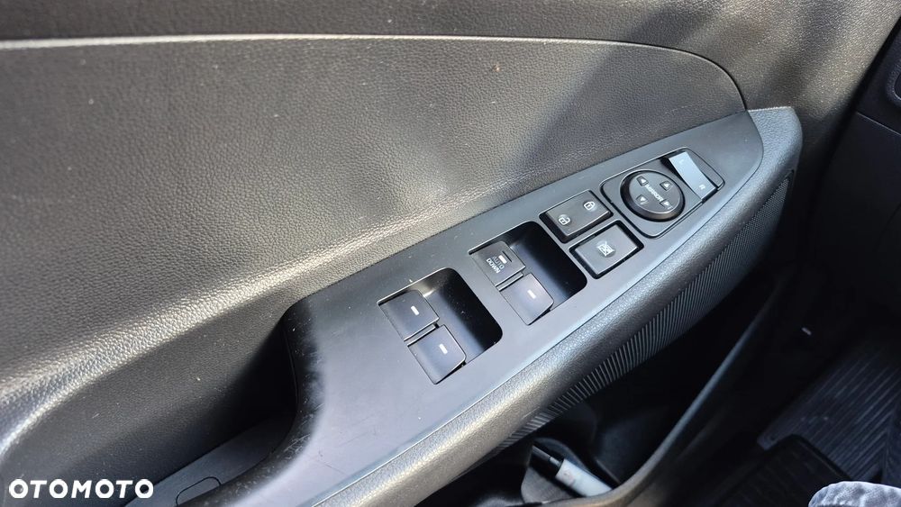 Hyundai Tucson 1.6 GDI BlueDrive Classic 2WD - 8