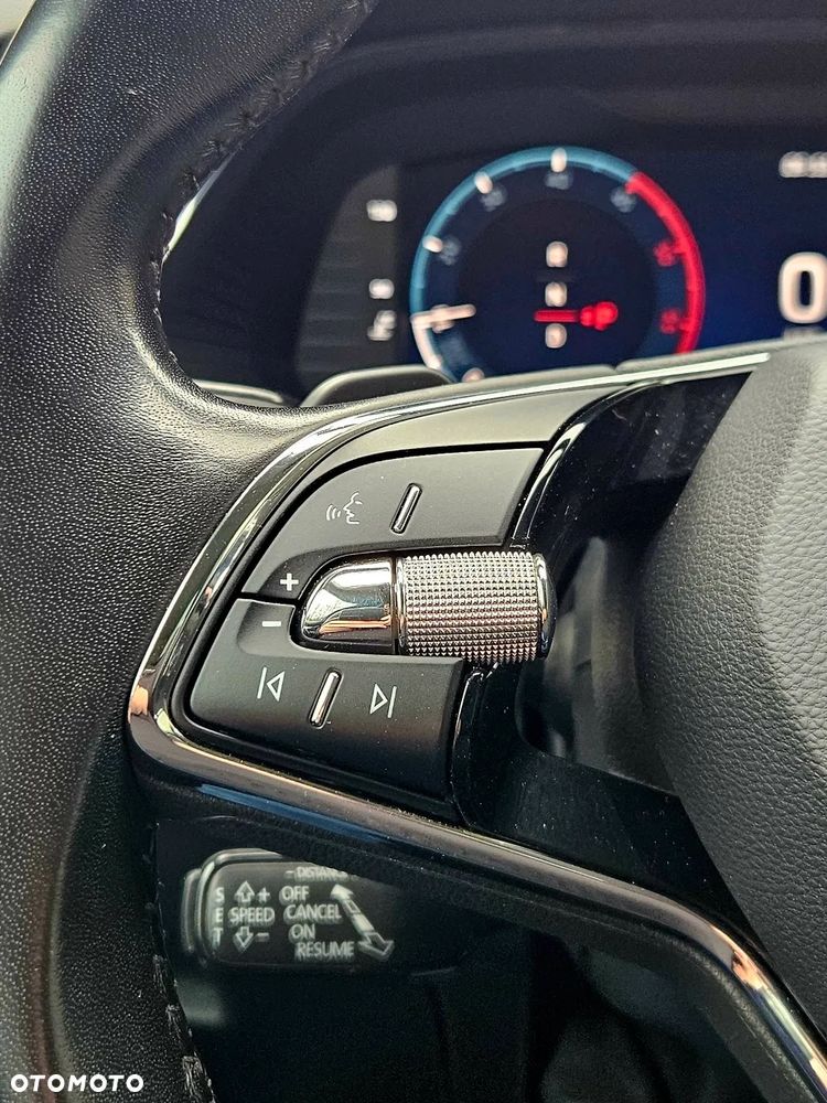 Skoda Octavia 2.0 TDI Style DSG - 21