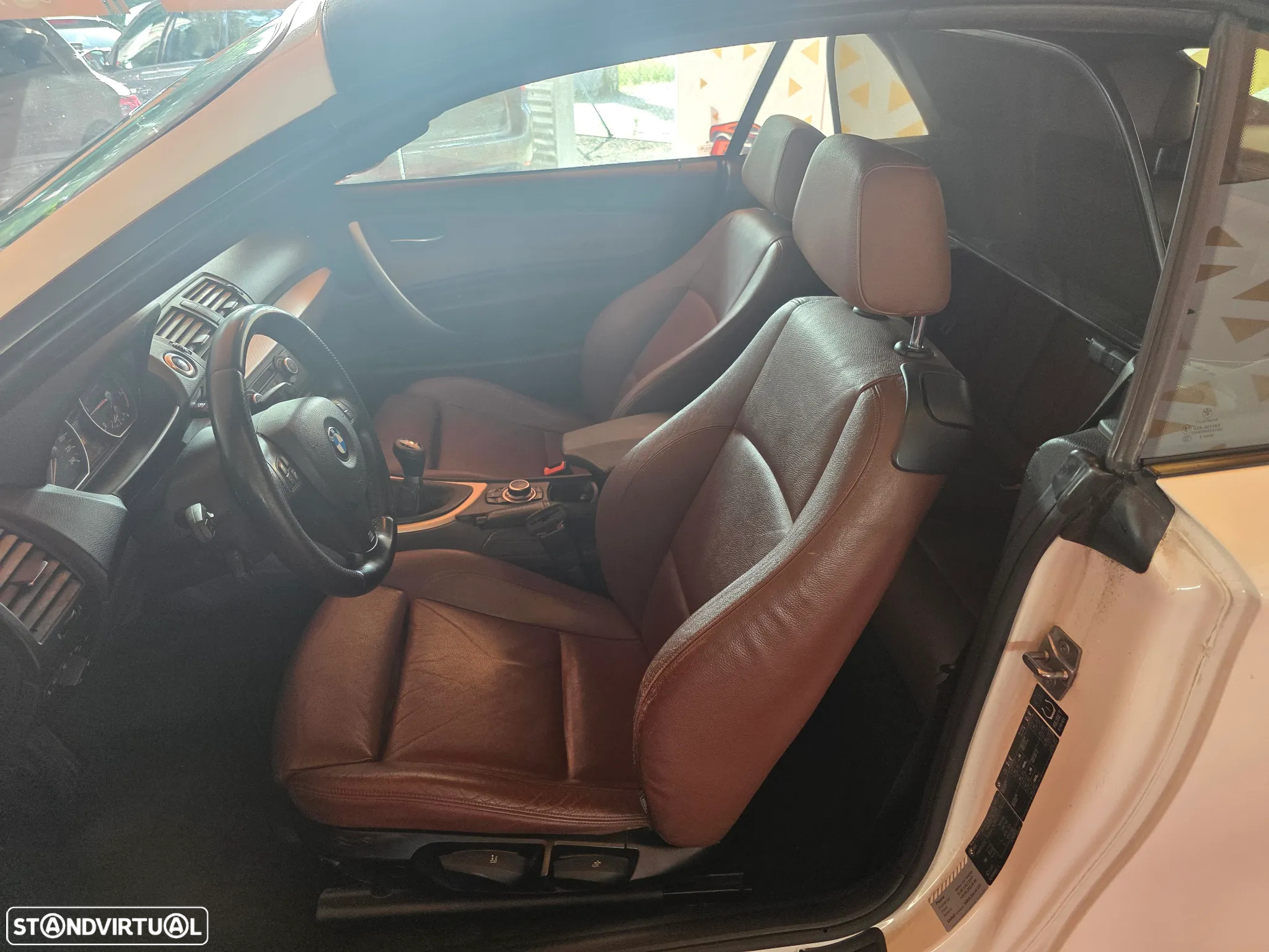 BMW 118 d Pack M - 10