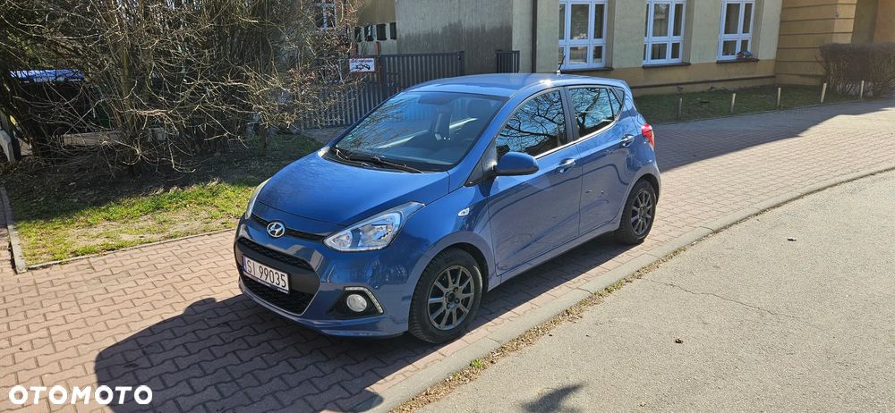 Hyundai i10 1.2 Fifa World Cup Edition - 1