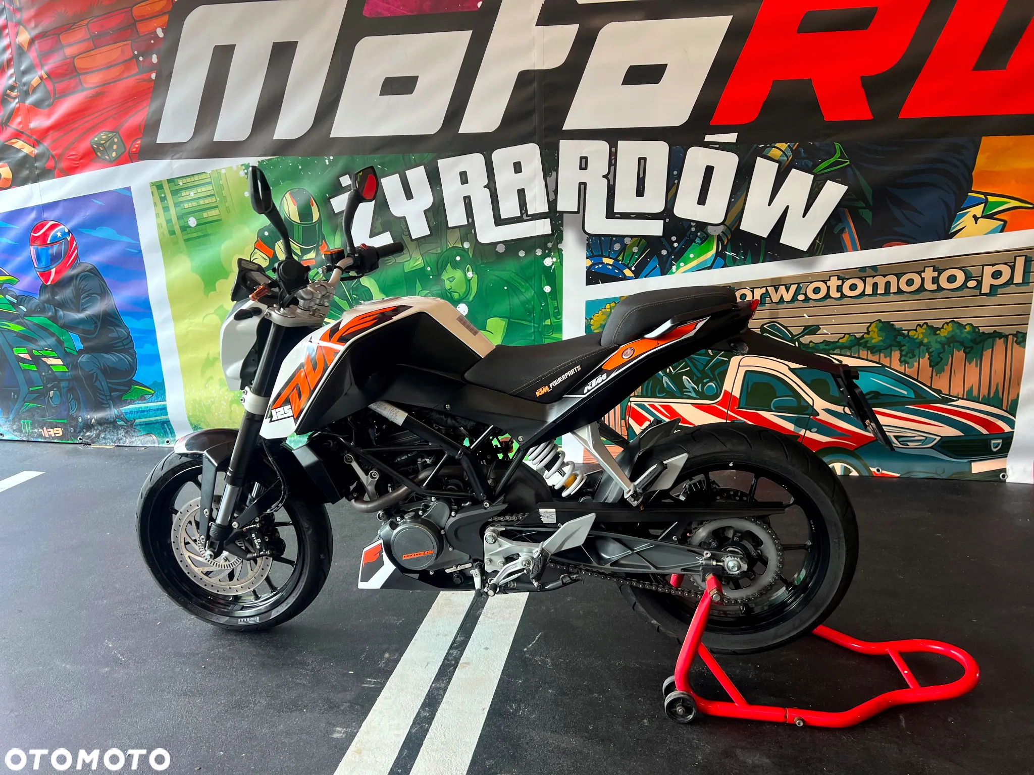 KTM Duke - 19