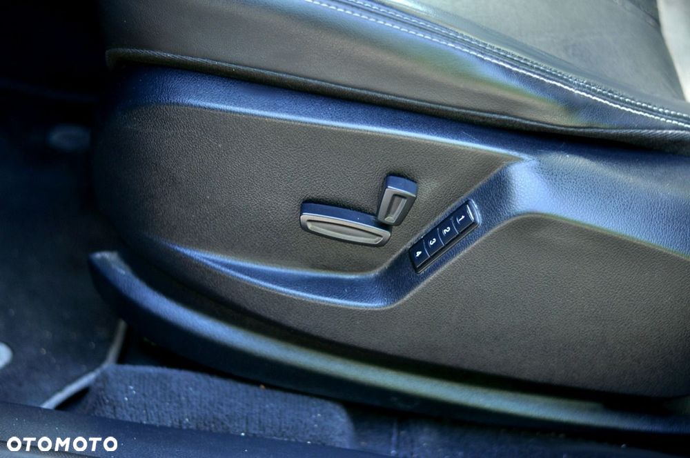 Ford S-Max - 15