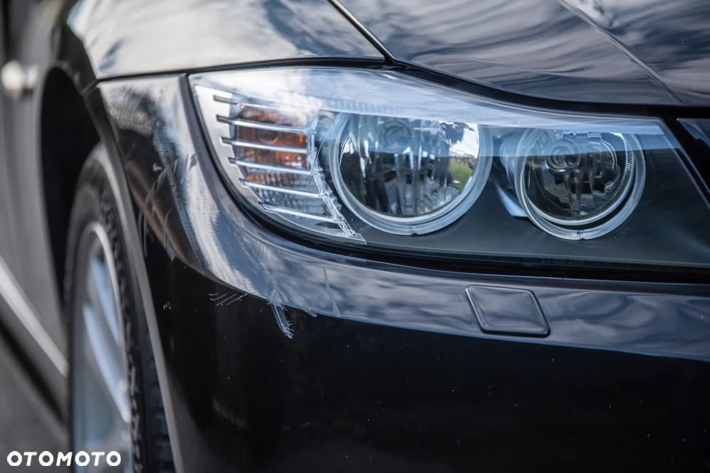 BMW Seria 3 318i - 19