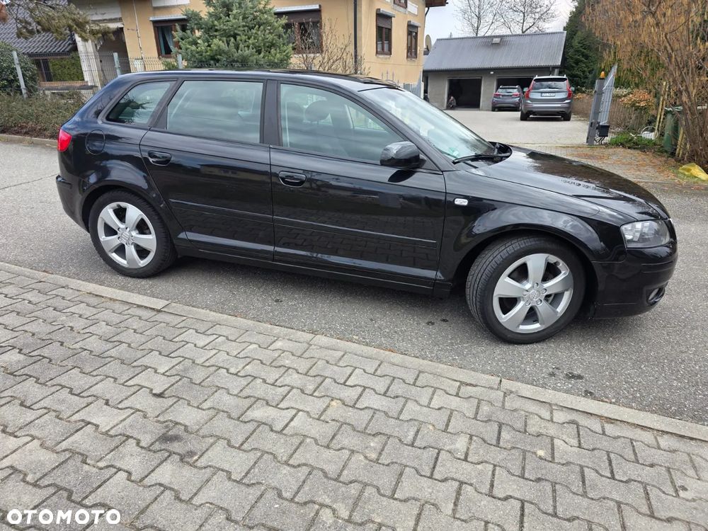 Audi A3 Sportback 2.0 FSI Ambiente - 24