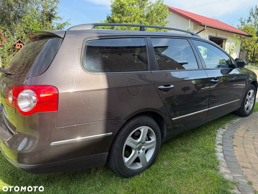 Volkswagen Passat 1.9 TDI Comfortline - 4